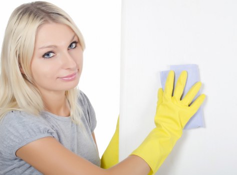 Local Bayswater cleaning team working in an empty property